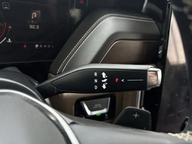 2025 GMC Yukon XL 4WD Denali Ultimate