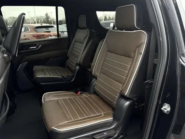 2025 GMC Yukon XL 4WD Denali Ultimate