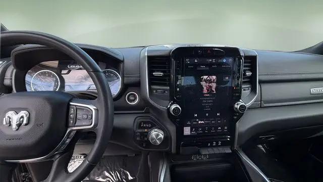 2025 Ram 1500 Laramie Crew Cab 4x4 5'7" Box