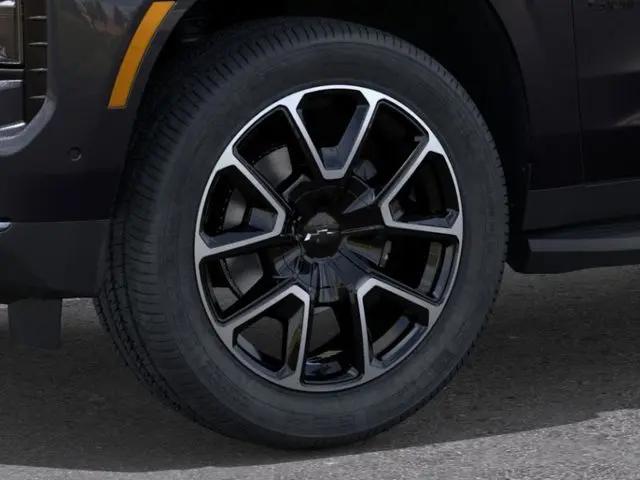 2026 Chevrolet Suburban RST, 4WD