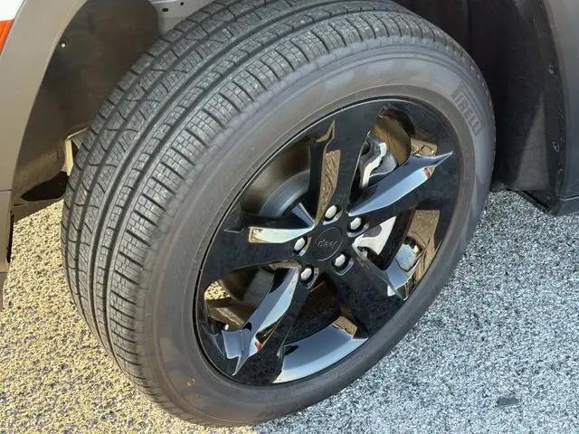 2026 Jeep Grand Cherokee L Limited 4x2