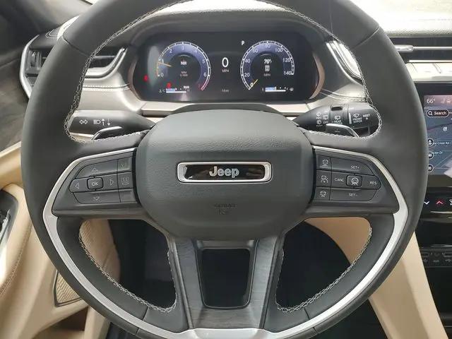 2026 Jeep Grand Cherokee Limited 4x2