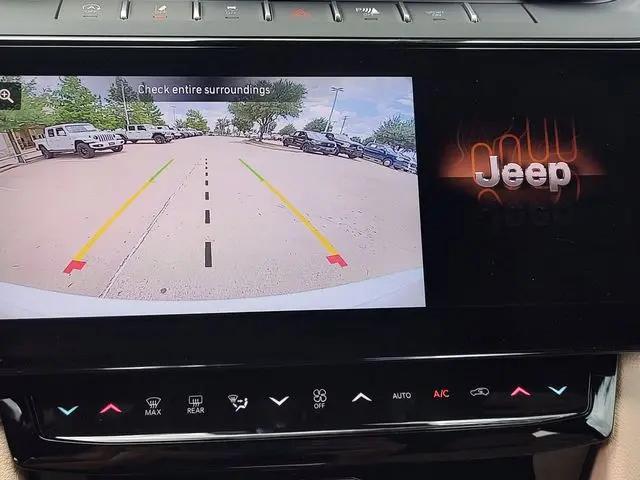2026 Jeep Grand Cherokee Limited 4x2