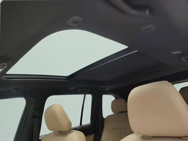 2026 Jeep Grand Cherokee Limited 4x2