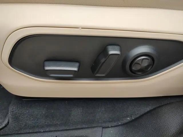 2026 Jeep Grand Cherokee Limited 4x2
