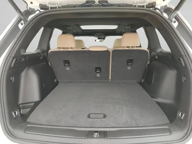 2026 Jeep Grand Cherokee Limited 4x2