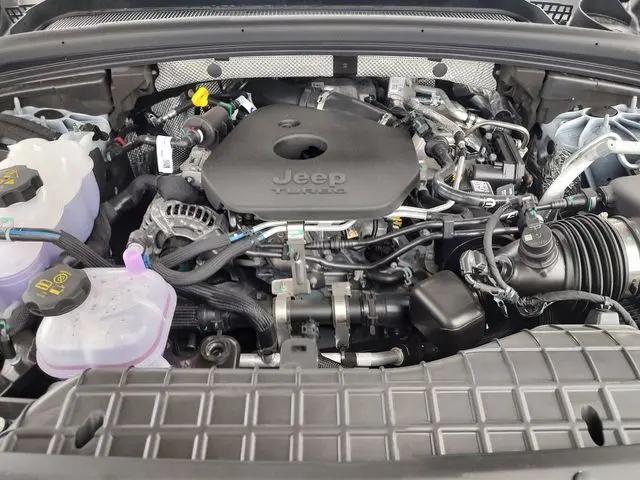 2026 Jeep Grand Cherokee Limited 4x2