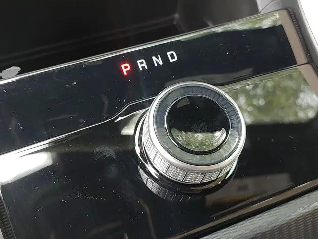 2026 Jeep Grand Cherokee Limited 4x2