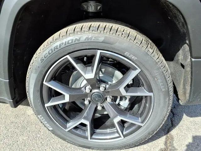 2026 Jeep Cherokee Overland 4x4