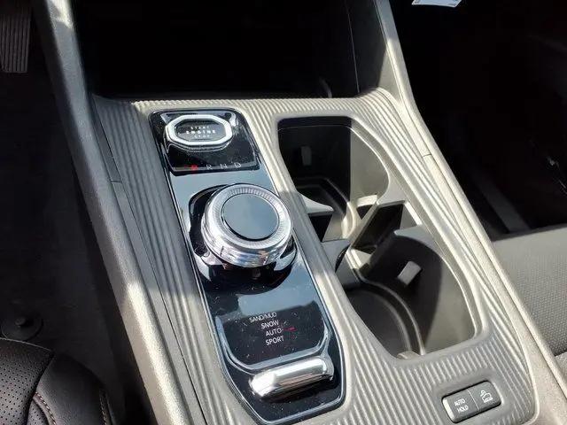 2026 Jeep Cherokee Overland 4x4