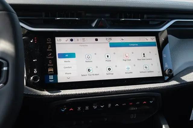 2026 Jeep Cherokee Laredo 4x4