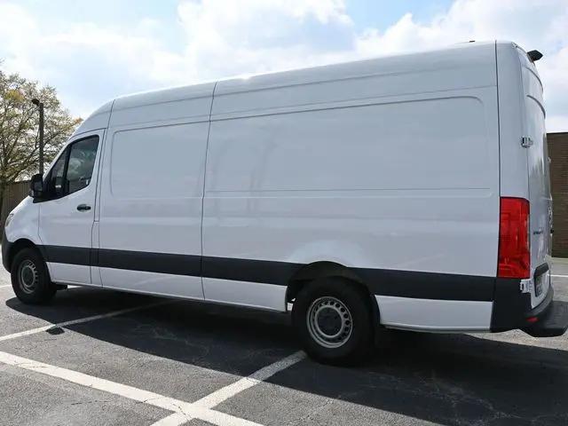 2023 Mercedes-Benz Sprinter 2500 High Roof 4-Cyl Gas