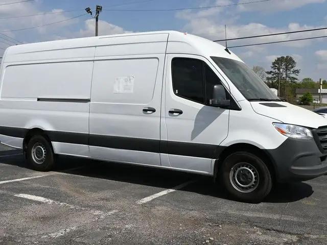 2023 Mercedes-Benz Sprinter 2500 High Roof 4-Cyl Gas