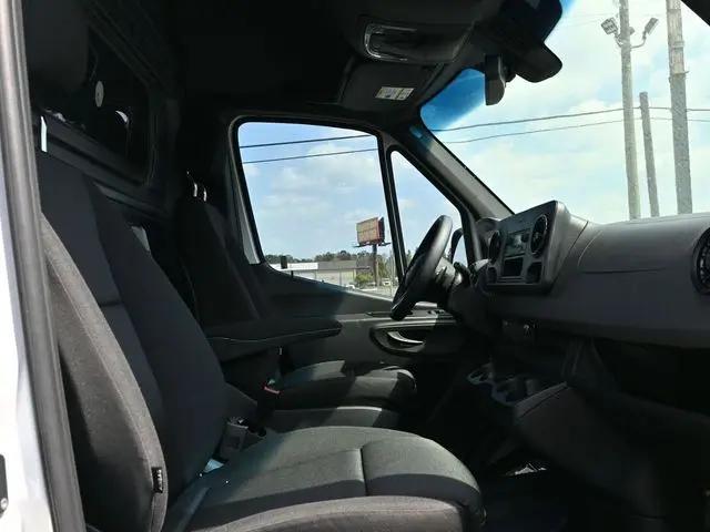 2023 Mercedes-Benz Sprinter 2500 High Roof 4-Cyl Gas