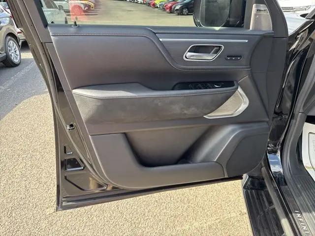 2025 INFINITI QX80 SENSORY AWD