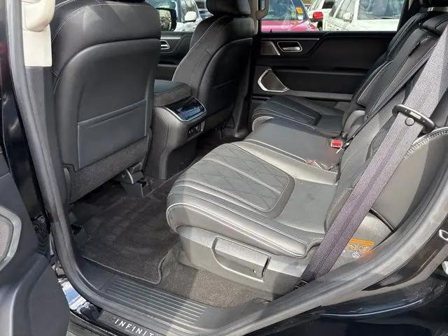 2025 INFINITI QX80 SENSORY AWD