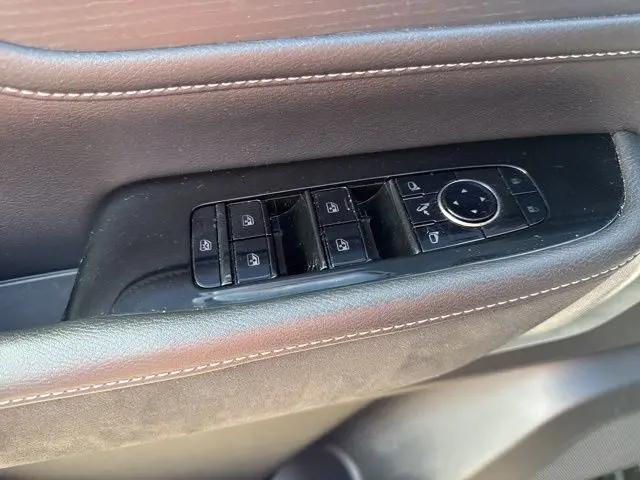 2025 INFINITI QX80 SENSORY AWD