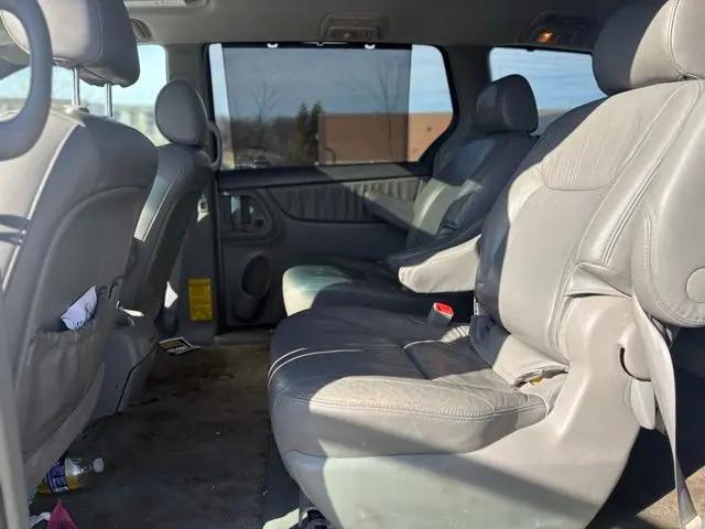 2006 Toyota Sienna XLE Limited