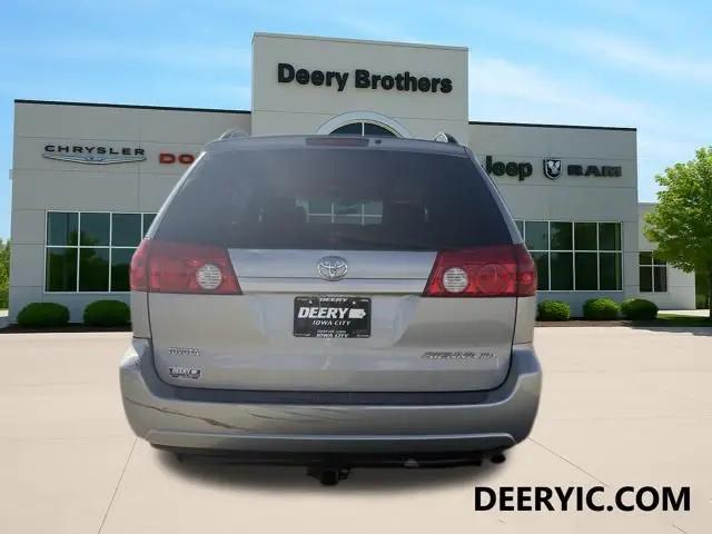 2006 Toyota Sienna XLE Limited