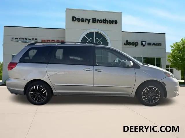 2006 Toyota Sienna XLE Limited