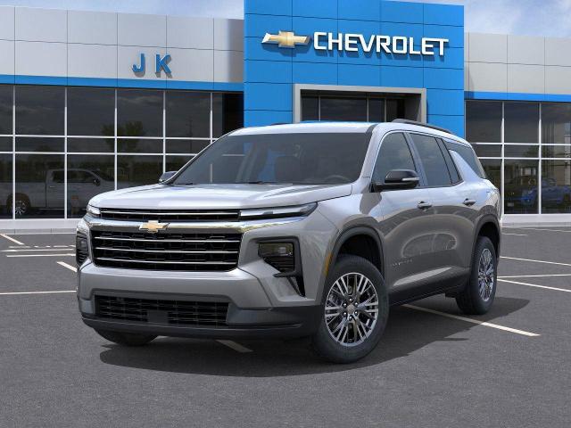 2026 Chevrolet Traverse FWD LT