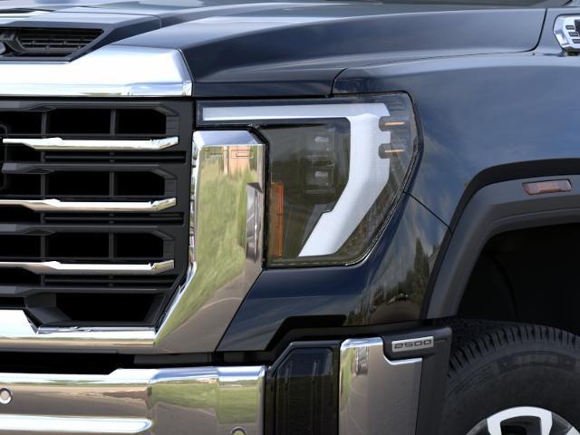 2026 GMC Sierra 2500HD Crew Cab, Standard Bed, SLT, 4WD