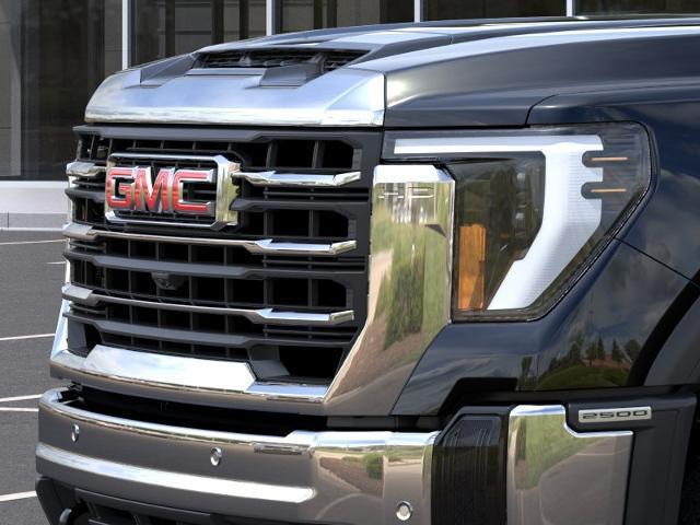 2026 GMC Sierra 2500HD Crew Cab, Standard Bed, SLT, 4WD
