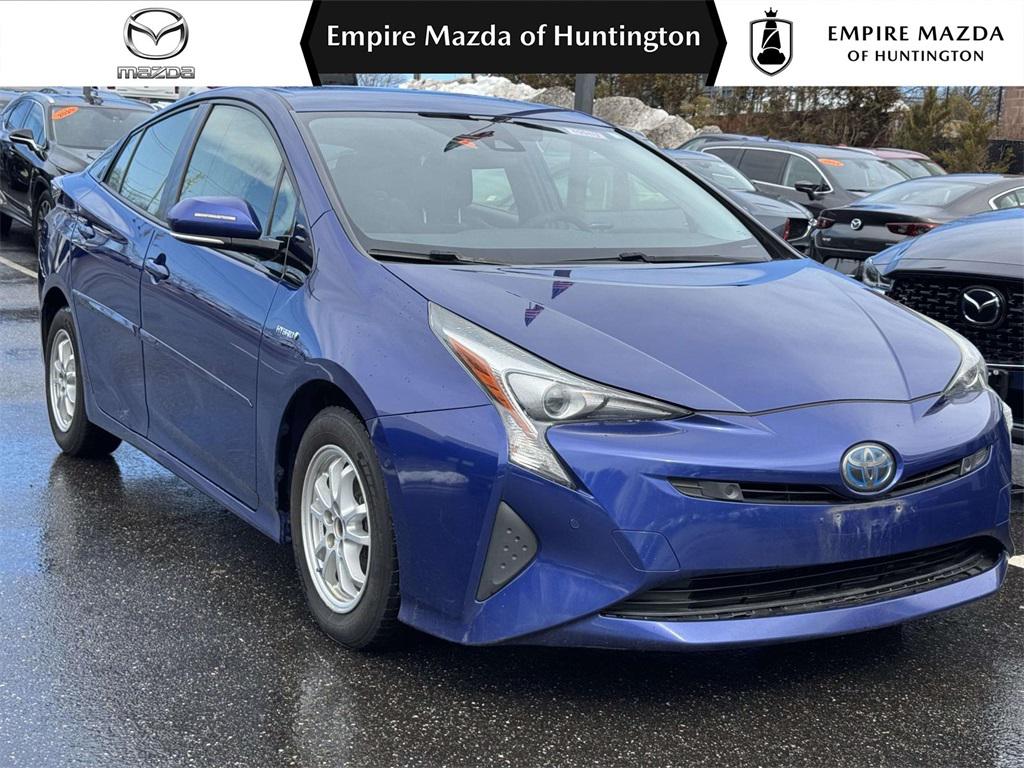2018 Toyota Prius Two FWD