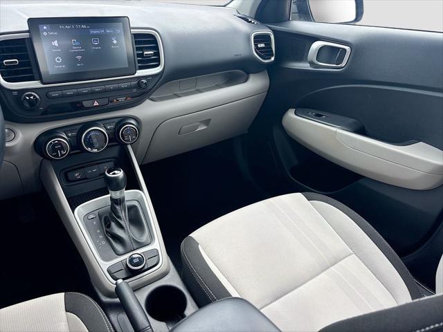 2025 Hyundai Venue SEL