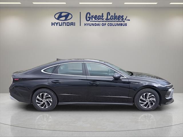 2026 Hyundai Sonata Hybrid Blue