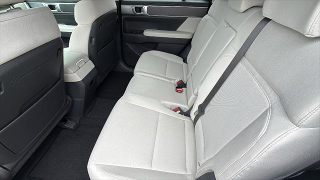 2026 Hyundai Santa Fe SE