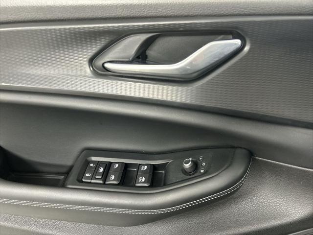 2025 Jeep Grand Cherokee Laredo 4x4