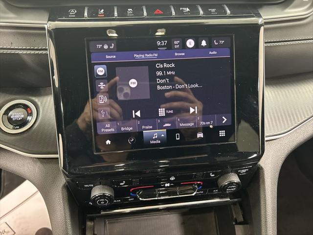 2025 Jeep Grand Cherokee Laredo 4x4