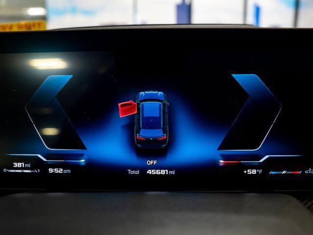 2024 BMW X5 M60i