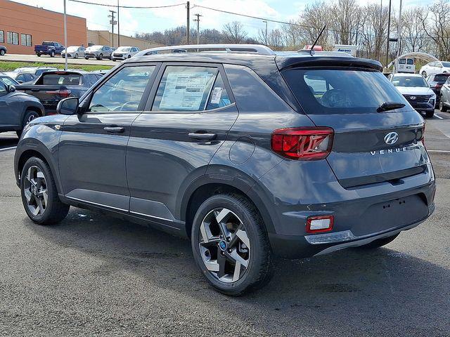 2026 Hyundai Venue SEL w/Two-Tone Roof
