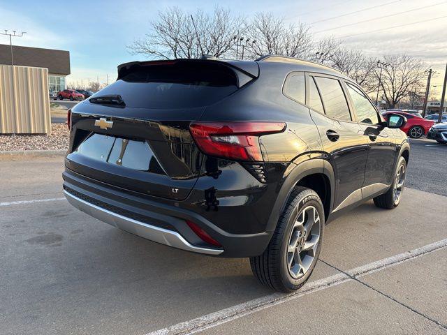 2025 Chevrolet Trax FWD LT