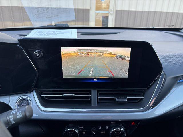 2025 Chevrolet Trax FWD LT