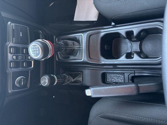 2020 Jeep Wrangler Sahara 4x4