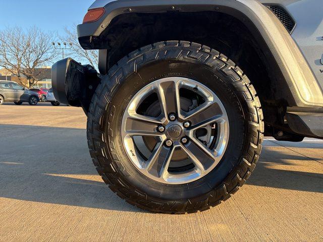 2020 Jeep Wrangler Sahara 4x4