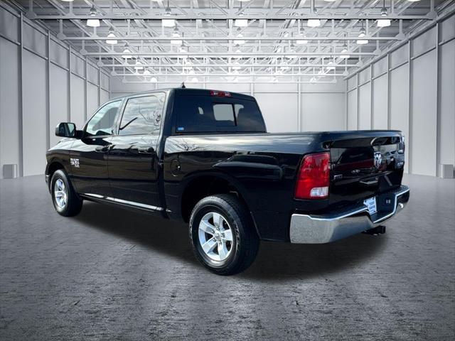 2023 Ram 1500 Classic SLT Crew Cab 4x4 5'7" Box