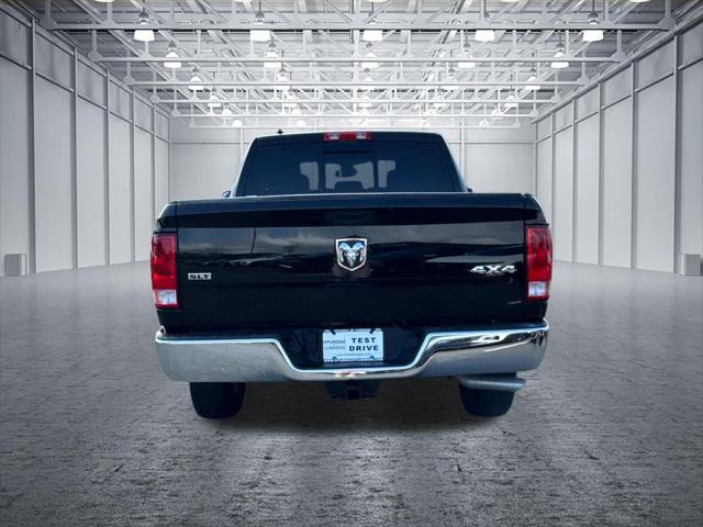 2023 Ram 1500 Classic SLT Crew Cab 4x4 5'7" Box