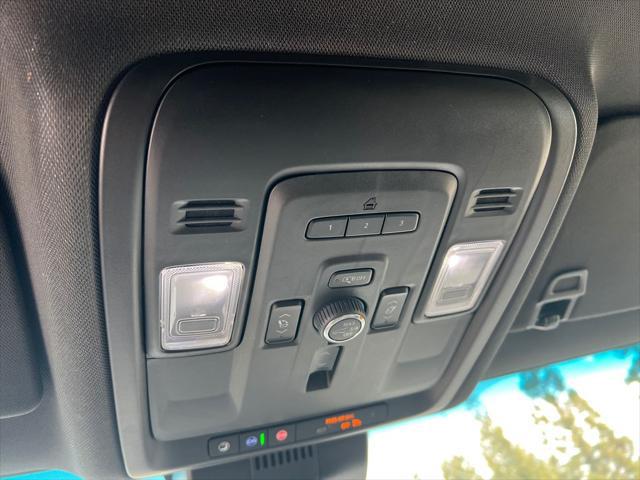 2024 Chevrolet Suburban 2WD Premier