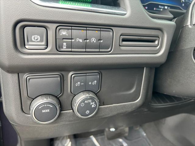 2024 Chevrolet Suburban 2WD Premier