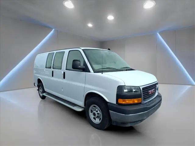2024 GMC Savana Cargo RWD 2500 Regular Wheelbase Work Van for sale in Freeport, IL