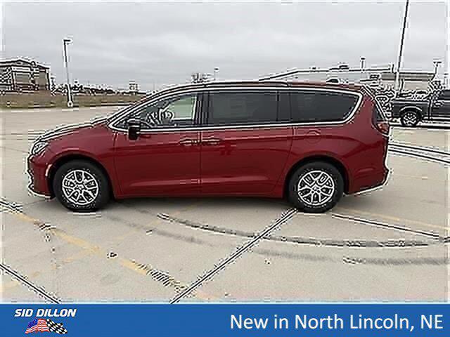 2026 Chrysler Voyager VOYAGER LX