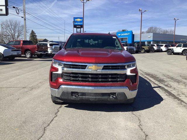 2022 Chevrolet Silverado 1500 4WD Crew Cab Standard Bed LT