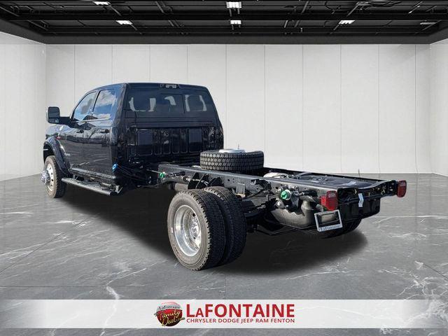 2026 RAM Ram 5500 Chassis Cab RAM 5500 BIG HORN CHASSIS CREW CAB 4X4 84 CA