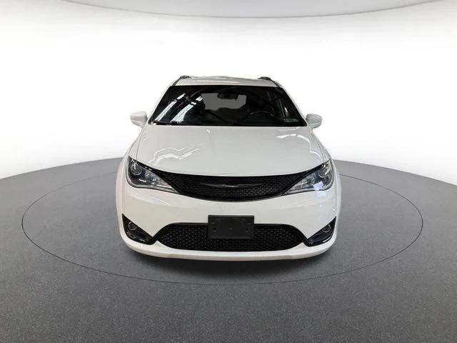 2020 Chrysler Pacifica Touring L Plus