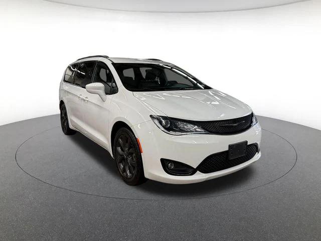 2020 Chrysler Pacifica Touring L Plus