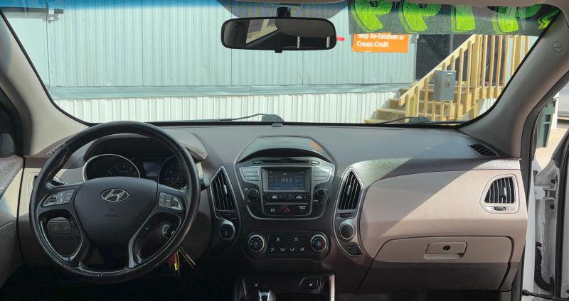 2015 Hyundai Tucson SE